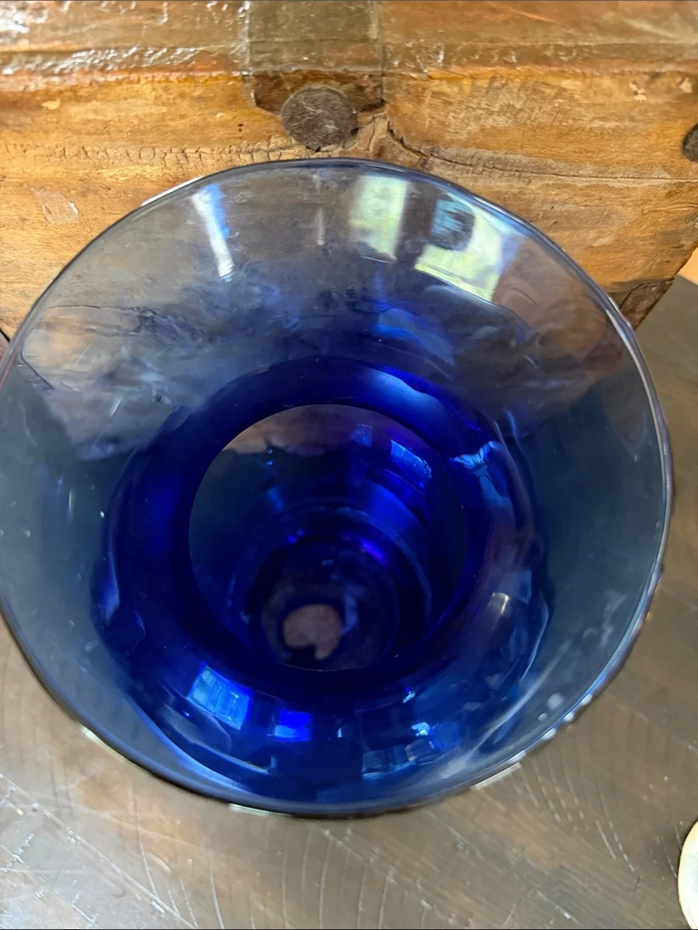 Cobalt Blue Vintage Indiana Glass Vase - sturdy, great shape!